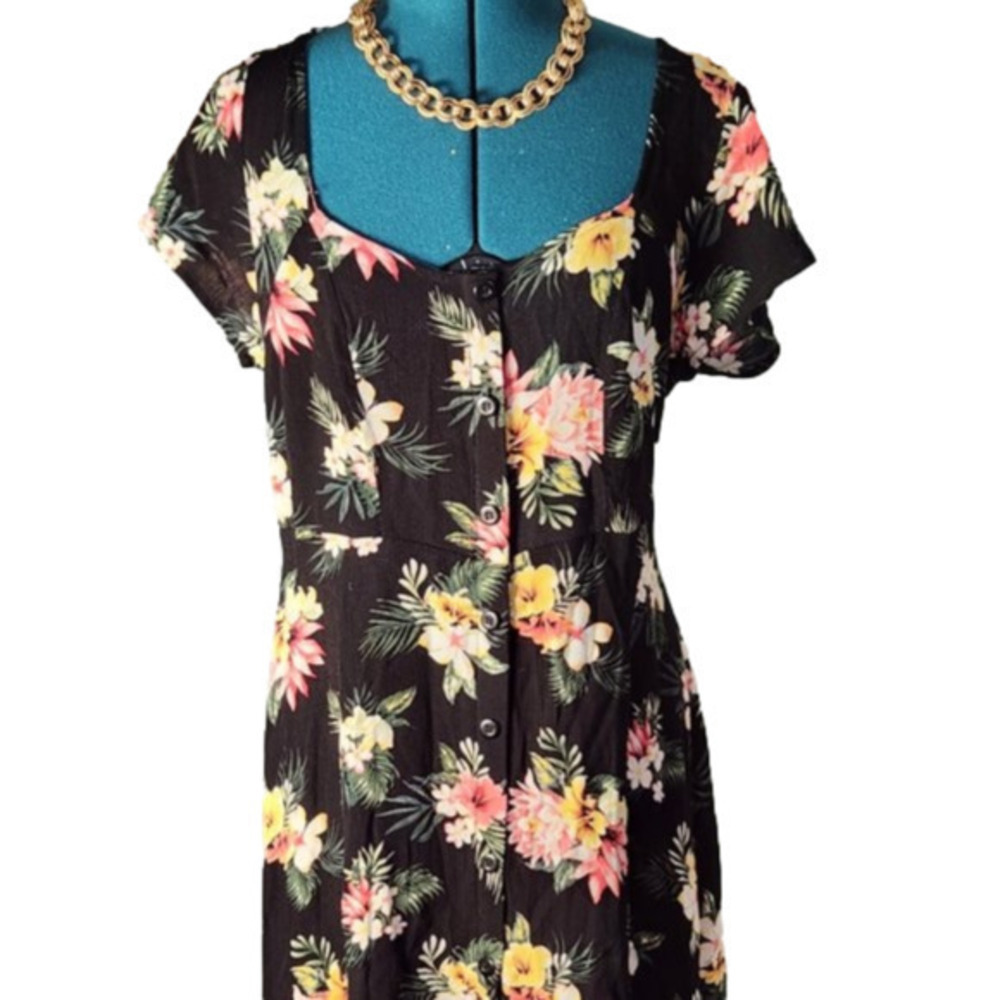 230. Aeropostale Gauzy Black Floral Mini Dress w/ cap sleeves  Sz L
